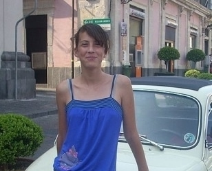 477px-European_teenage_girl_2008 Lillians dyslexia success story