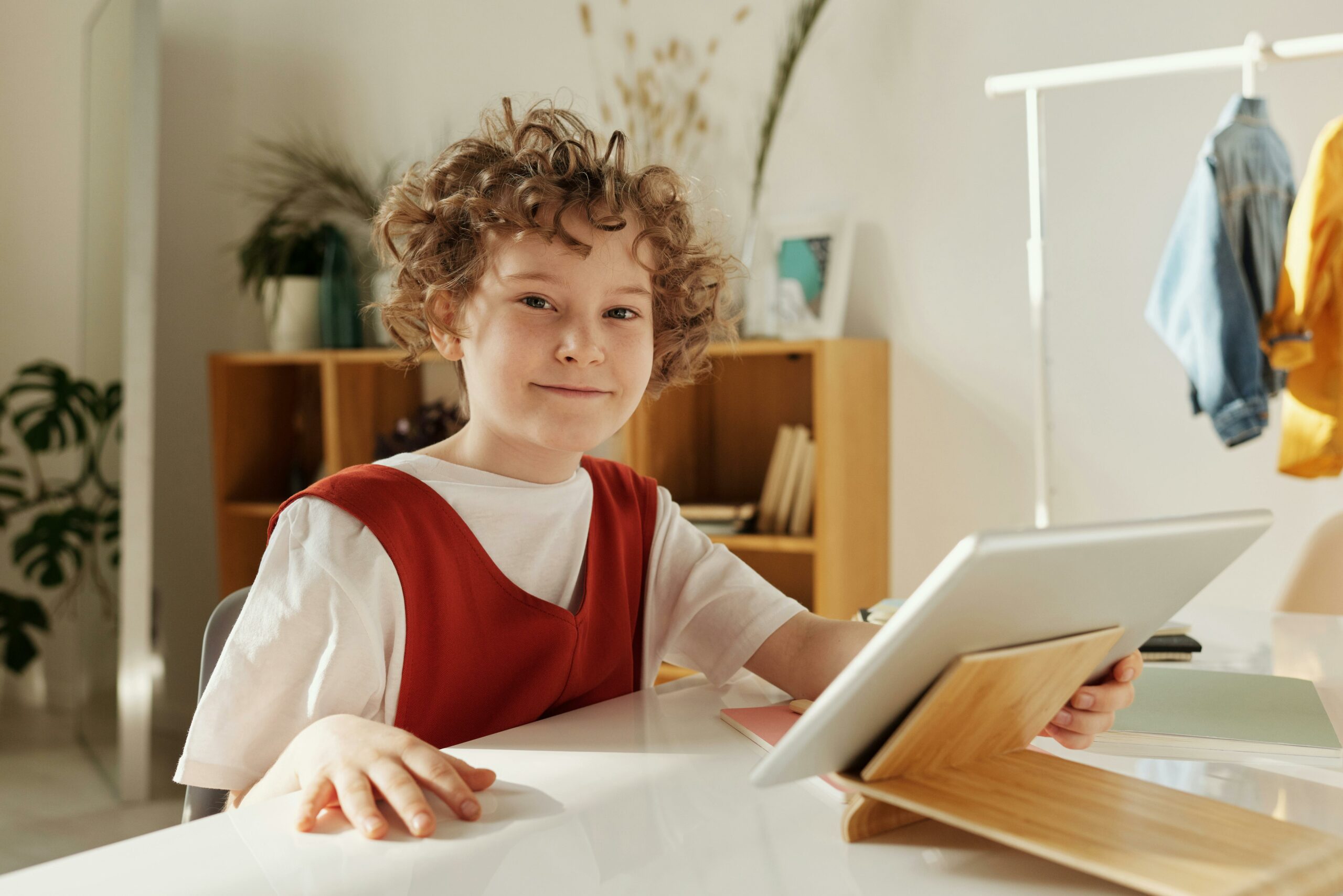 Benefits of Ebooks and Audiobooks